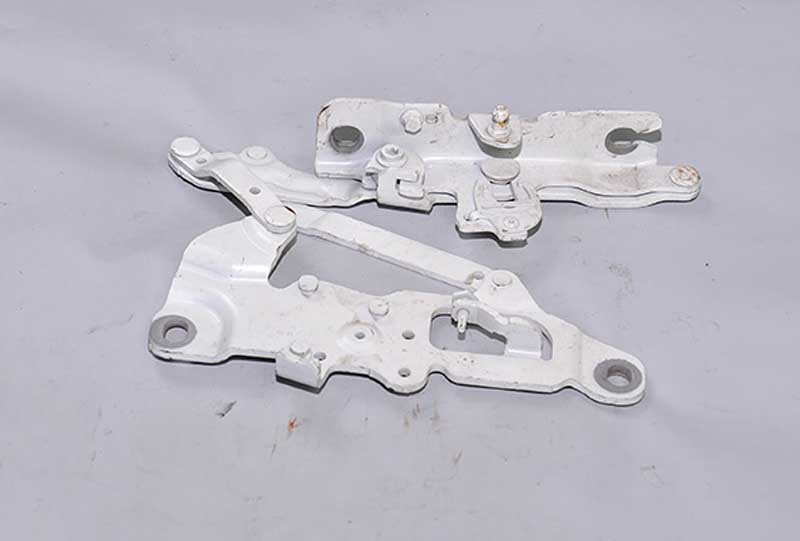 BMW Z SERİSİ ÇIKMA YEDEK PARÇA ÇIKMA-BMW-PARÇA-X6-KAPUT-MENTEŞESİ